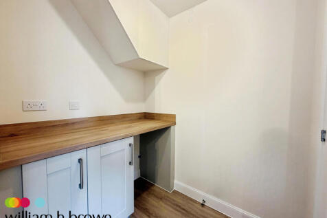Oxeye Daisy Drive, IPSWICH photo 4