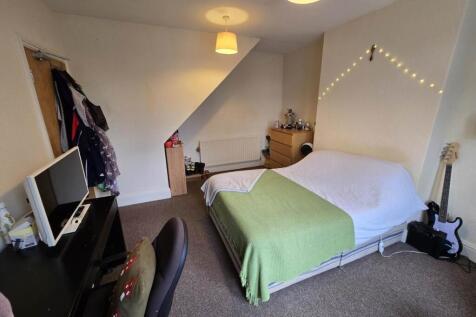 Senghennydd Road , Cathays ,  photo 3
