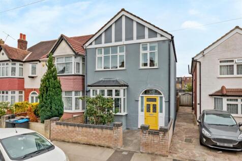 New Malden, KT3 - property photo