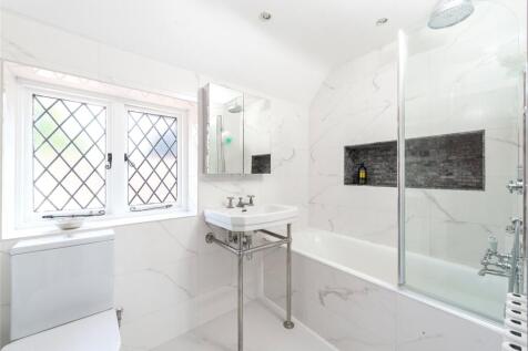 First Floor Bathroom