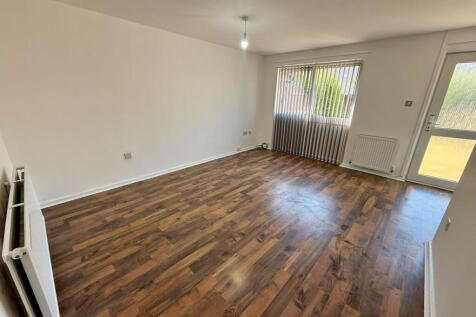 Ennerdale, Skelmersdale, WN8 6AG photo 3