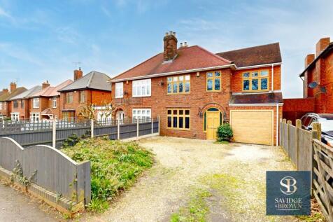 4 bedroom House for sale