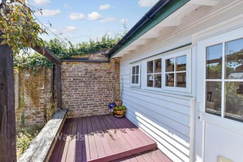Patio / Decking