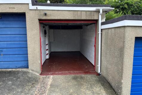 Up and over door open.jpg