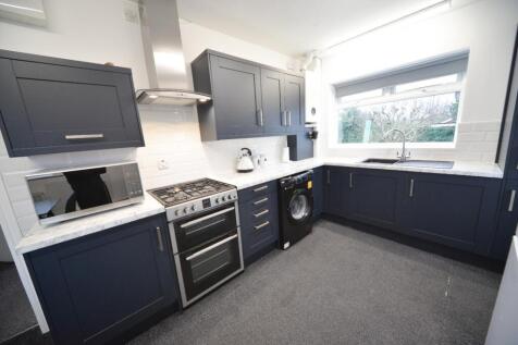 Kitchen close up.jpg