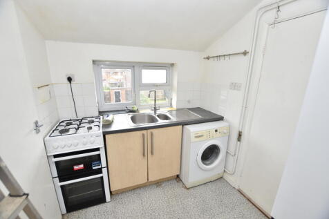 FINCH CRESCENT photo 5