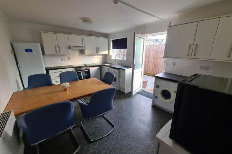 Catherine Street, Cathays, Cardiff photo 5