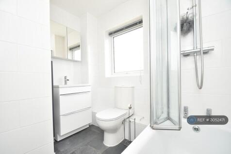 Pettis Road, St. Ives, PE27 photo 4