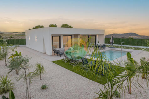 3 Bedroom Detached For Sale-Vega Hills Celeste-1