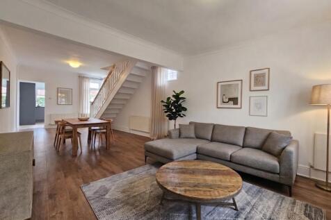Lounge Dining Room