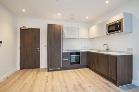 Apartment 4 Warwick House_6.jpg