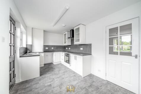 9 EARLSTON AVE DD40TH 031025 EDIT (22 of 37).jpg