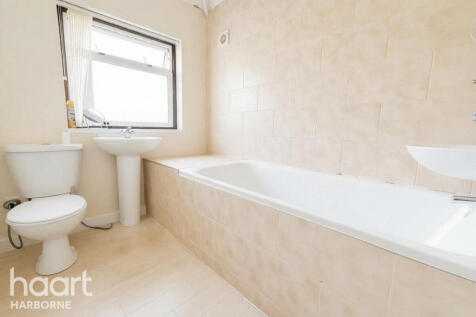 WOODLEIGH AVENUE, HARBORNE photo 5