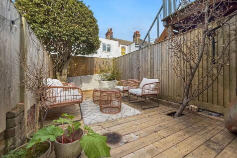 Property Image 12