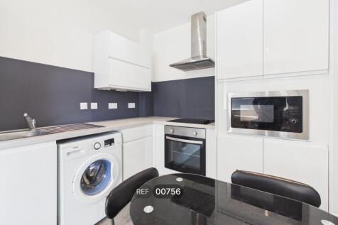 Kitchen/Living area