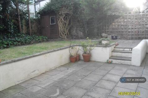 Garden/Patio Area