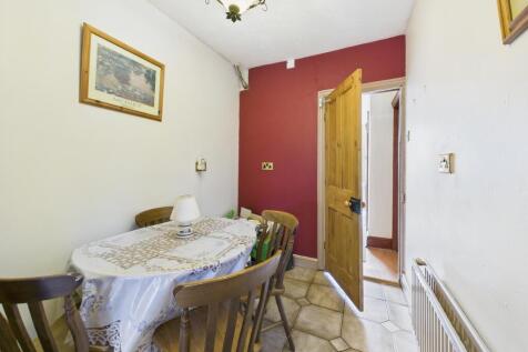 CAM05192G0-PR0147-STILL015