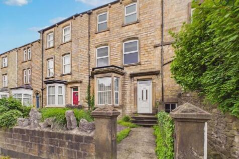 Welcome to First Floor Flat, South Road!
