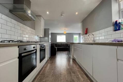 Coburn Street, Cathays photo 3
