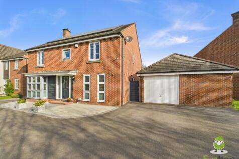 EweMove Basingstoke Estate Agents 10 Spire Close