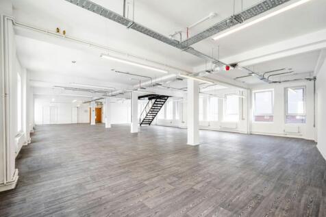 Universal Hse 34F  Low Res 9.jpg