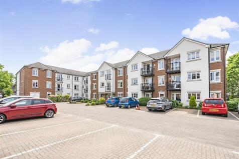 Arlington Lodge Parking.jpg