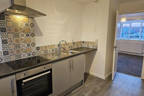 The Avenue, Redcar, North Yorkshire, TS10 photo 3