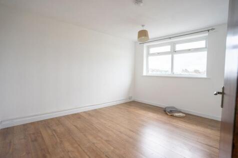 Netherfield Close, Prenton photo 5