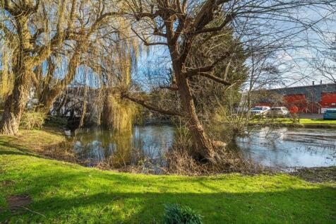 External Grounds &amp; Osney Stream