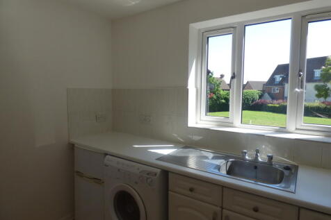 Kerby Rise, Chelmer Village, Chelmsford, Essex photo 3