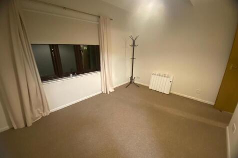 WhatsApp Image 2025-12-16 at 11.09.46 (6).jpeg