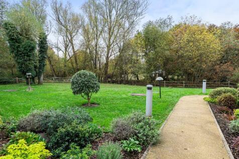 Woodland and lakeside walks nearby