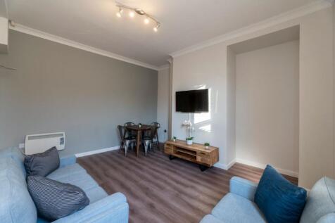 30FR - Living Area