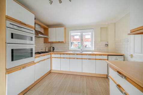 1364986-12-68f0e6...