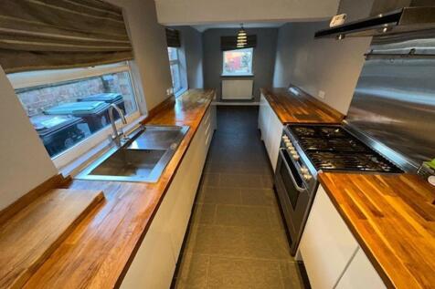 Grove Street, Higham Ferrers, NN10 photo 3