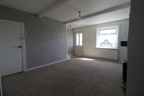 Ashbrow Road, Huddersfield, HD2 photo 4