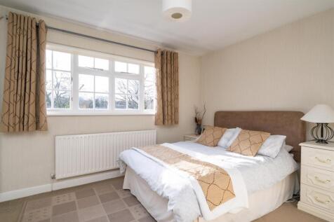 3 Gentleshaw Lane_14.jpg