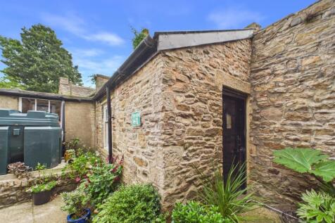 Outbuilding