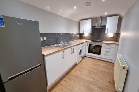 Basement Flat, 4 Beauchamp Hill, Leamington Spa photo 2