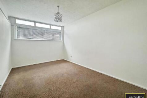 Clayhill Road, Basildon, Essex photo 5