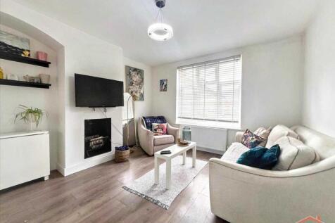 Edgware, HA8 - property photo