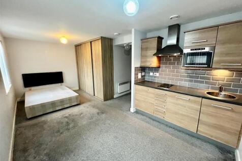 LOUNGE/KITCHEN
