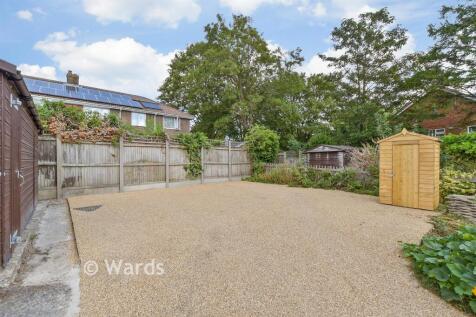 Driveway/Parking