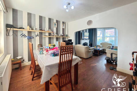 Dell Road, Grays, RM17 photo 5