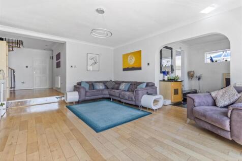 Southways Avenue 8_003.JPG