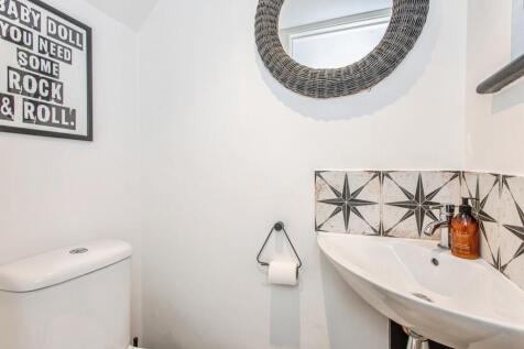 Ground Floor Wc