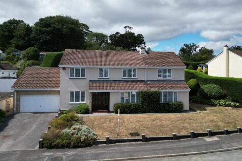 Click to visit Rightmove listing