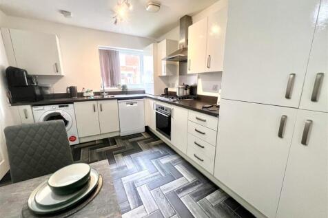 18 Kimberley Street, Wolverhampton photo 3