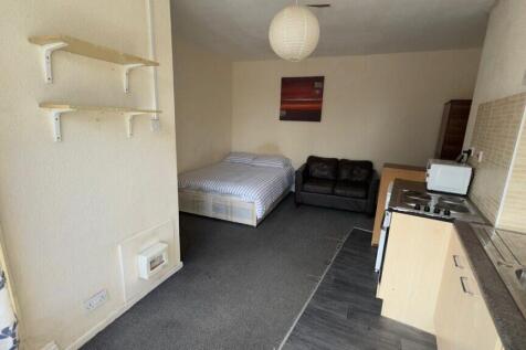 Flat 2, Mitford Place, Armley, Leeds, LS12 1NH photo 3
