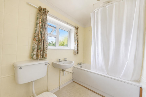 Haughley Road, Harleston, Stowmarket photo 5